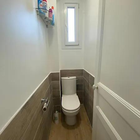 Privative Spacieuse Proche De Paris Centre Et Des Sites Olympiques בית אירוח *