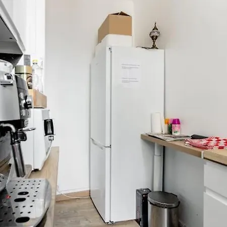 Privative Spacieuse Proche De Paris Centre Et Des Sites Olympiques Homestay Colombes (Hauts-de-Seine)
