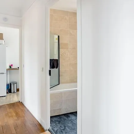 Homestay Privative Spacieuse Proche De Paris Centre Et Des Sites Olympiques Colombes (Hauts-de-Seine)